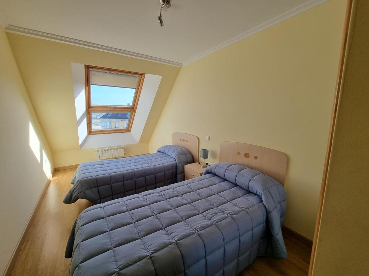 Apartment Duplex En 1ª Linea De Playa Foz
